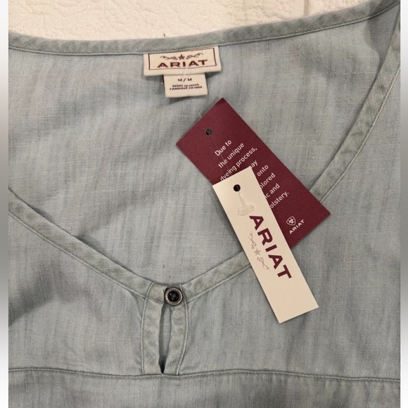 NWT Ariat Western Eden Cap Sleeve Light Blue Top Ruffled Edge SIZE Medium - Picture 5 of 10